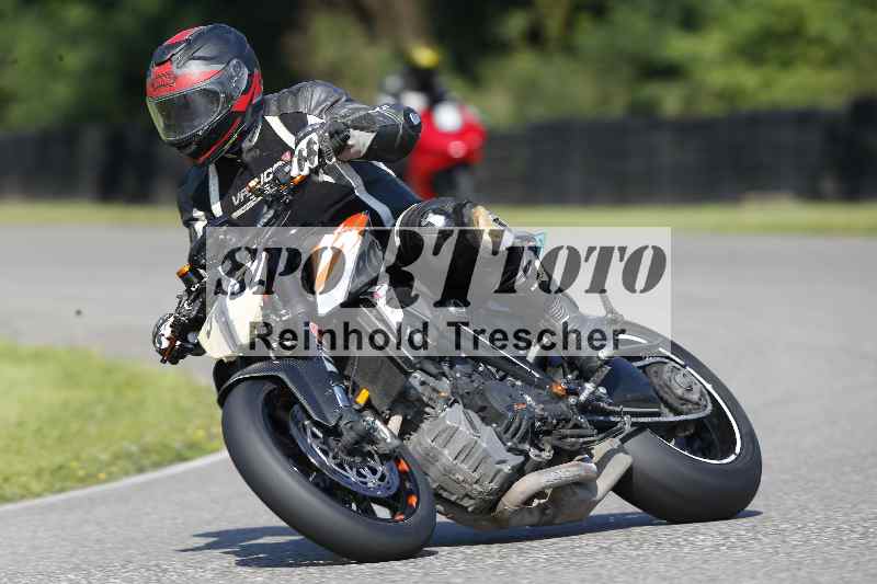 /44 09.08.2025 Plüss Moto Sport ADR/Einsteiger/582